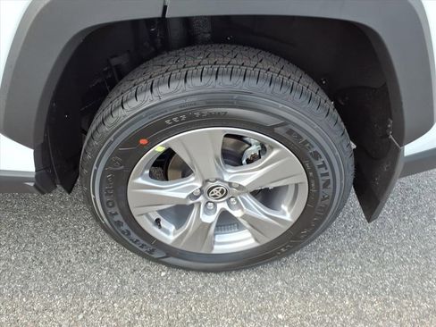 New 2025 Toyota RAV4 XLE image 8