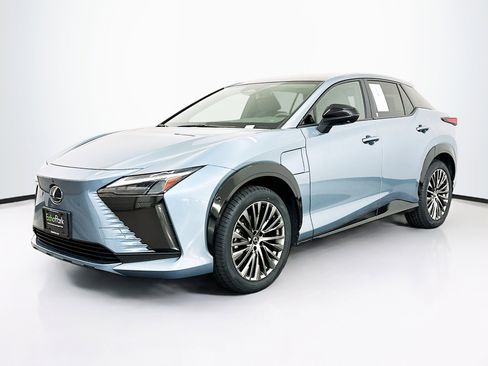 Used 2023 Lexus RZ 450e Premium w/ Accessory Package (Z1) image 3
