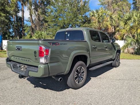 Used 2022 Toyota Tacoma SR5 RWD image 3