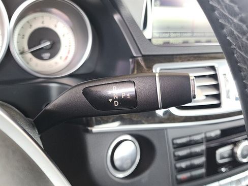 Used 2014 Mercedes-Benz E 350 Sedan image 38