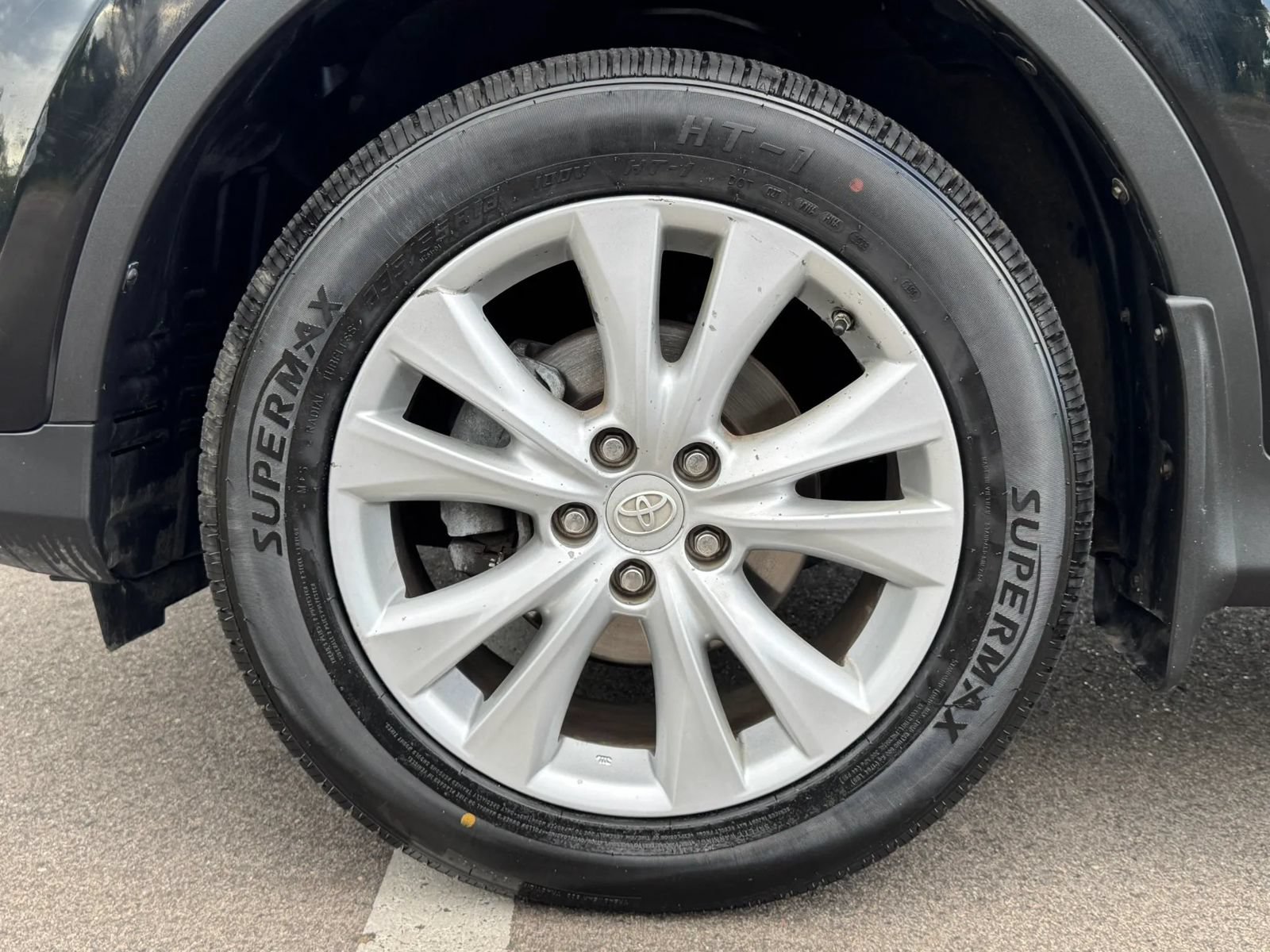 Used 2015 Toyota RAV4 Limited AWD/4WD image 28