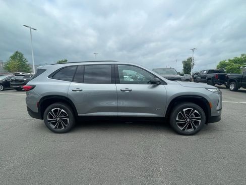 New 2026 Buick Enclave Sport Touring w/ Power Package FWD image 9
