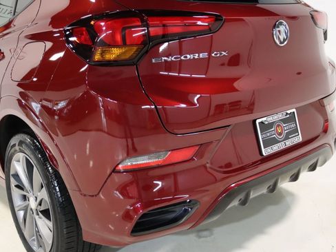 Used 2023 Buick Encore GX Select w/ Sport Touring Package image 21