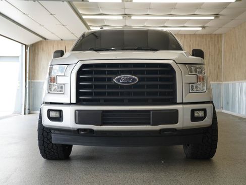 Used 2017 Ford F150 XLT w/ Equipment Group 302A Luxury AWD/4WD image 2