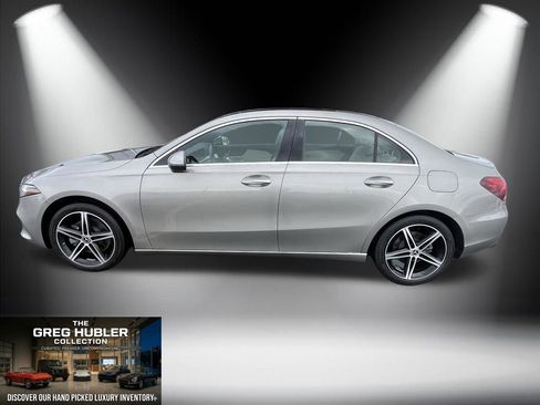 Used 2019 Mercedes-Benz A 220 4MATIC image 3