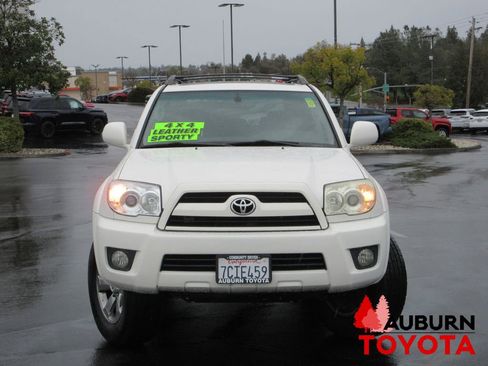 Used 2008 Toyota 4Runner Limited image 23