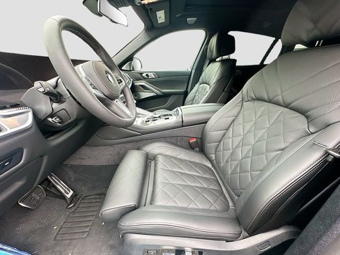 New 2026 BMW X6 M60i AWD/4WD image 22