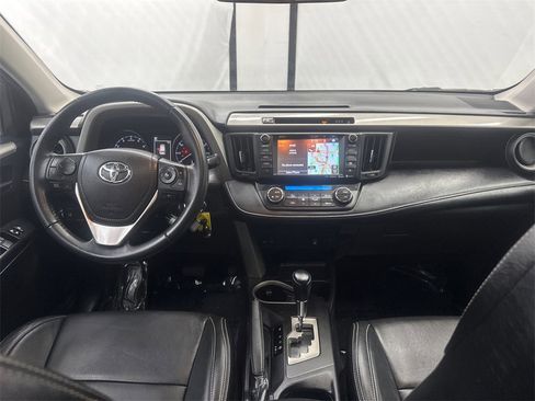 Used 2017 Toyota RAV4 XLE image 22