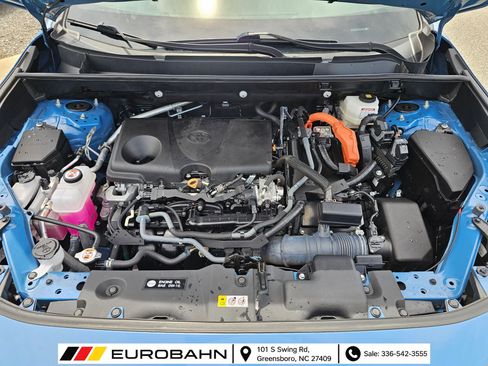 Used 2024 Toyota RAV4 SE AWD/4WD image 32