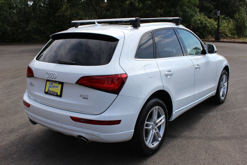 Used 2015 Audi Q5 2.0T Premium Plus w/ Technology Package AWD/4WD image 4