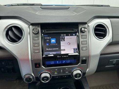 Used 2019 Toyota Tundra Limited w/ Limited Premium Package AWD/4WD image 36