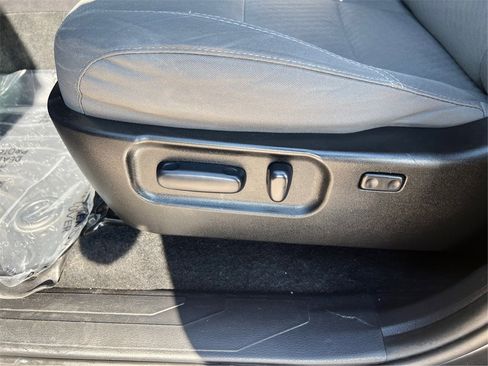 Used 2021 Toyota Tacoma SR5 image 19