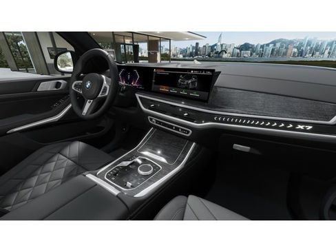New 2026 BMW X7 xDrive40i w/ M Sport Package image 14