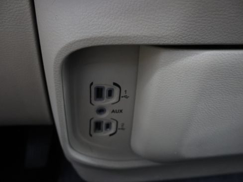 Used 2020 RAM 1500 Big Horn AWD/4WD image 44