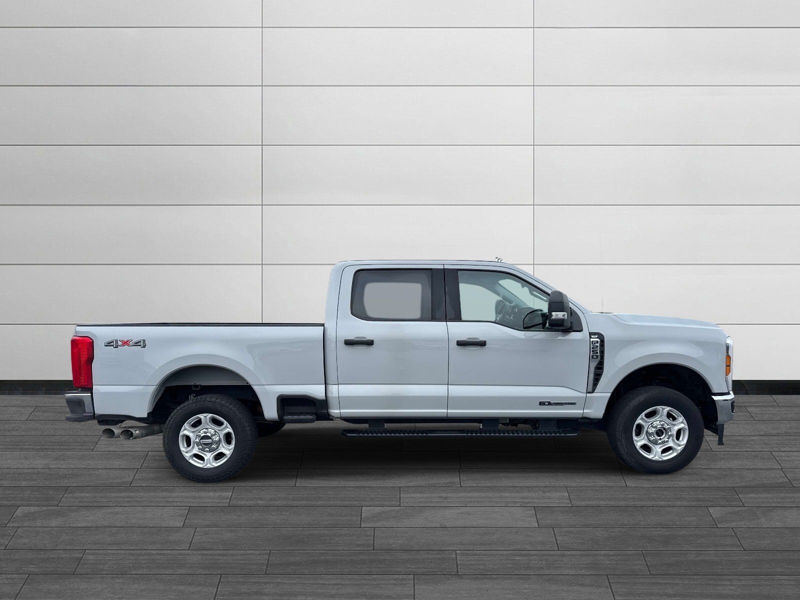 Used 2026 Ford F250 XLT AWD/4WD image 2