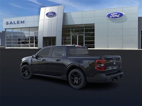 New 2025 Ford Maverick XLT w/ XLT Luxury Package image 9