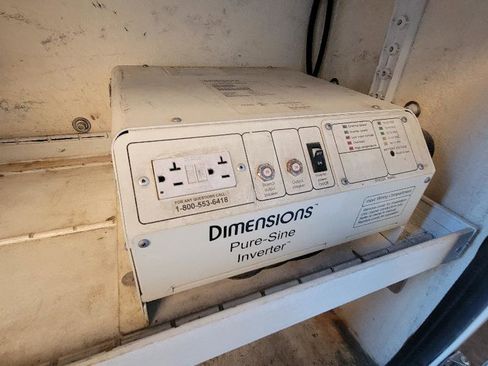 Used 2017 RAM 5500 Tradesman image 32