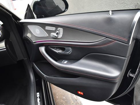 Used 2020 Mercedes-Benz CLS 53 AMG 4MATIC w/ Night Package image 30