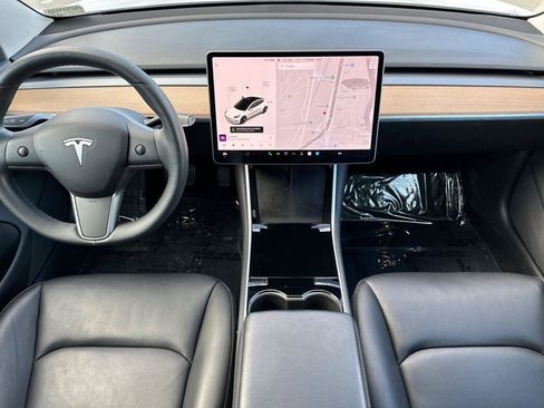 Used 2019 Tesla Model 3 Long Range image 12