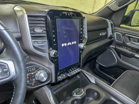 Used 2023 RAM 1500 Laramie AWD/4WD image 39