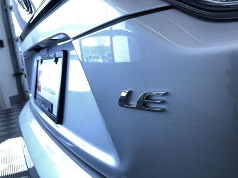 Certified 2025 Toyota Corolla LE image 15