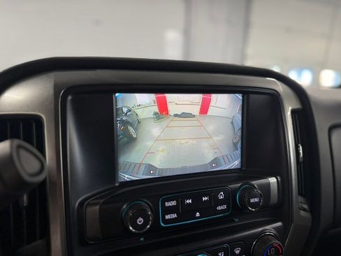 Used 2018 Chevrolet Silverado 1500 LT w/ All Star Edition AWD/4WD image 24
