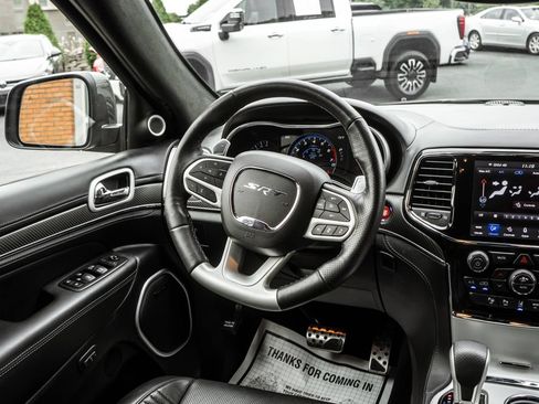 Used 2020 Jeep Grand Cherokee SRT AWD/4WD image 15