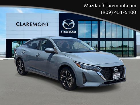Used 2024 Nissan Sentra SV FWD image 1