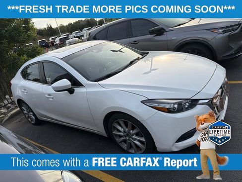 Used 2017 MAZDA MAZDA3 Touring w/ Popular Equipment Package FWD image 3