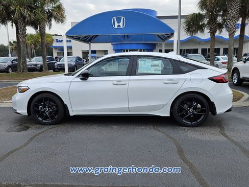 Used 2025 Honda Civic Sport image 2