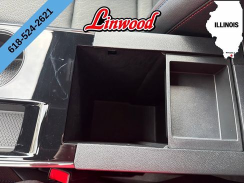 Used 2026 Chevrolet Equinox RS FWD image 22