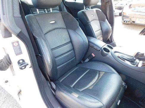 Used 2009 Mercedes-Benz CLS 63 AMG image 10