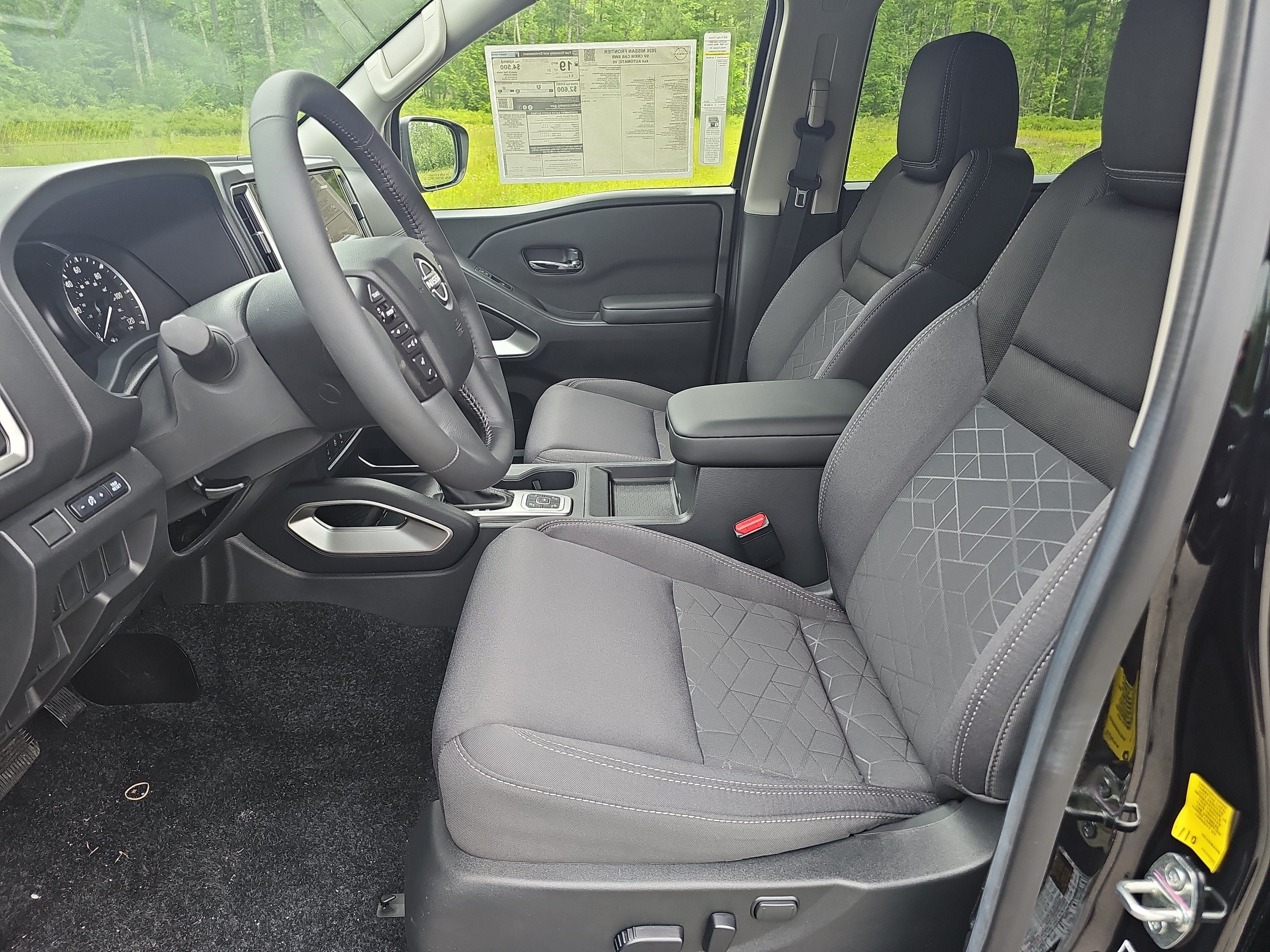 New 2026 Nissan Frontier SV w/ All-Weather Content Package AWD/4WD image 4