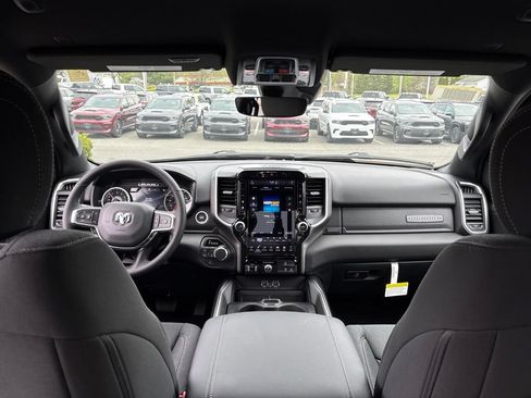 New 2026 RAM 1500 Big Horn AWD/4WD image 17