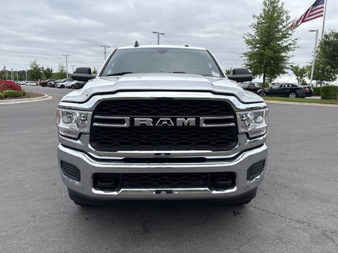 Certified 2022 RAM 2500 Tradesman w/ Chrome Appearance Group AWD/4WD image 3