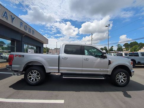 Used 2022 Ford F250 Lariat w/ Lariat Ultimate Package AWD/4WD image 4