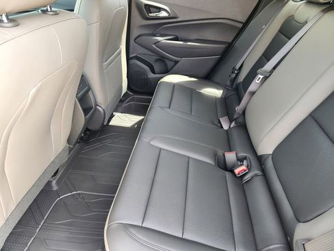 New 2026 Chevrolet Trax ACTIV FWD image 20