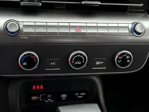 New 2026 Hyundai Kona SE image 11