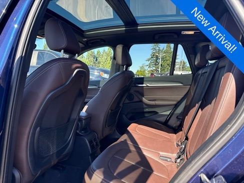 Used 2018 BMW X1 xDrive28i AWD/4WD image 10