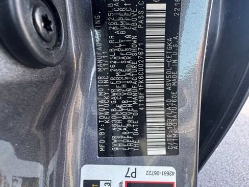 Used 2012 Toyota Camry XLE w/ Leather Pkg FWD image 16