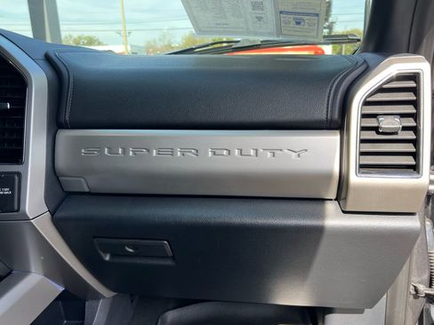 Used 2022 Ford F250 Lariat w/ Lariat Value Package image 56