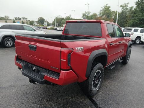 New 2025 Toyota Tacoma TRD Off-Road image 3