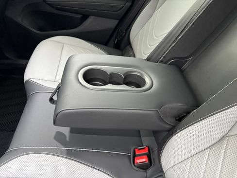 New 2026 Volkswagen Tiguan SE R-Line image 12