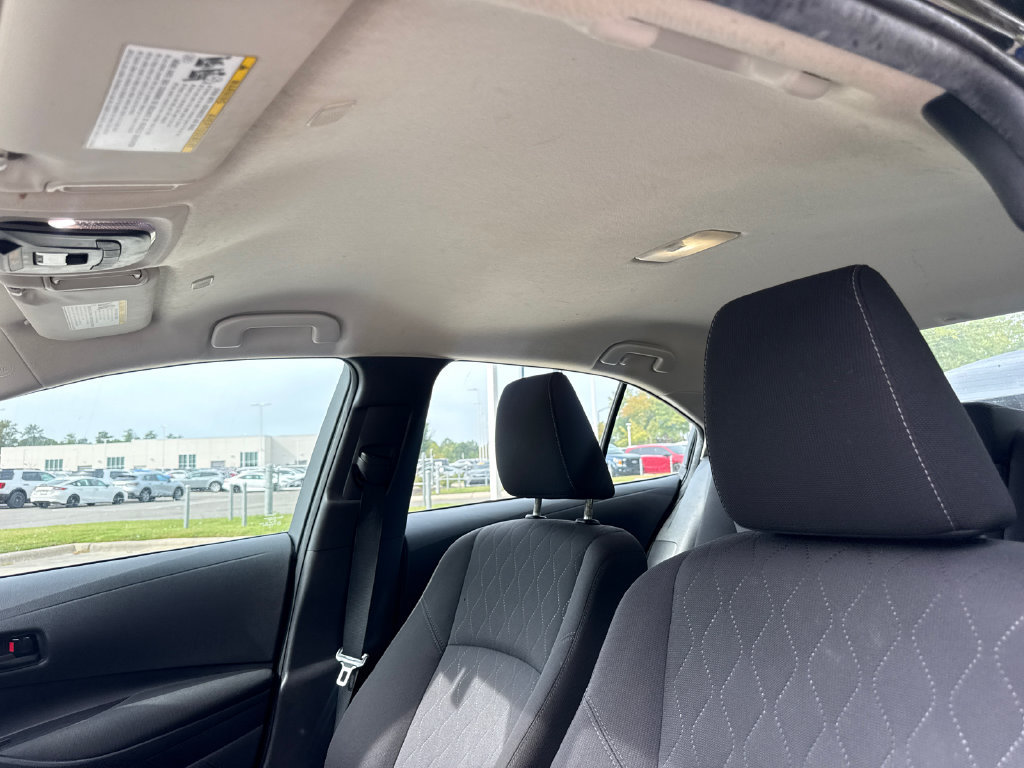 Used 2023 Toyota Corolla LE FWD image 31