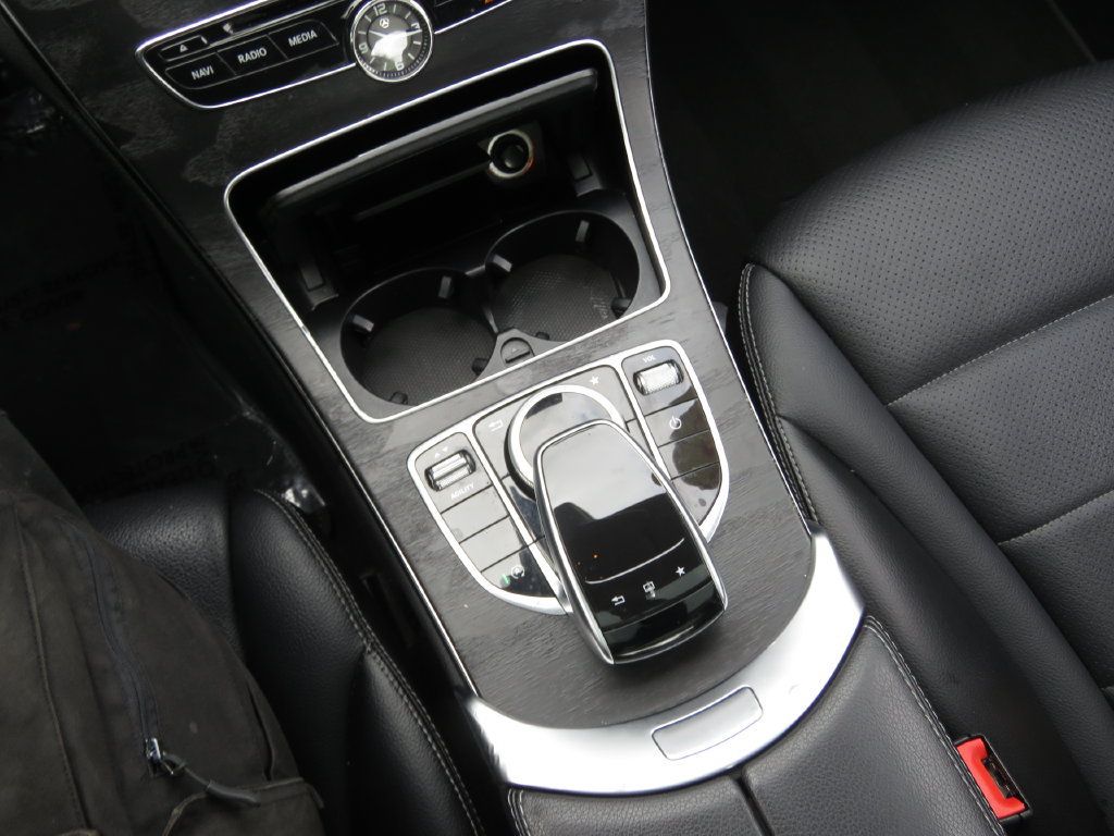 Used 2015 Mercedes-Benz C 300 4MATIC Sedan image 23