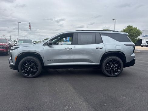 New 2026 Chevrolet Traverse RS w/ LPO, Floor Liner Package FWD image 3