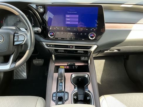 Used 2024 Lexus RX 350 image 15