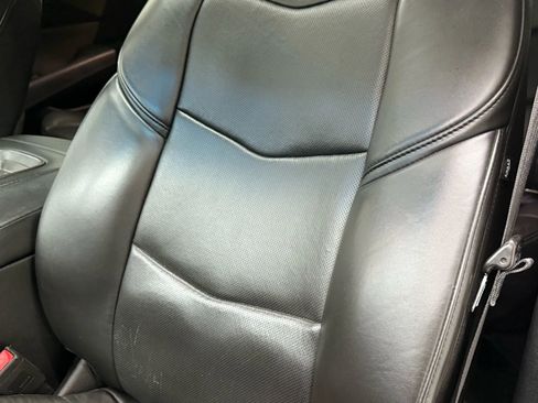 Used 2019 Cadillac Escalade Platinum image 16