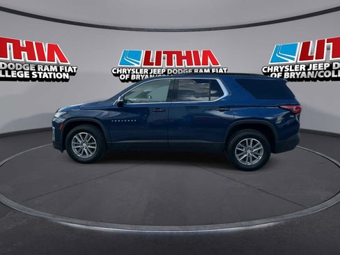 Used 2023 Chevrolet Traverse LT AWD/4WD image 5