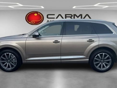 Used 2019 Audi Q7 3.0T Premium w/ Cold Weather Package AWD/4WD image 2